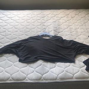 crop top with chill on the back